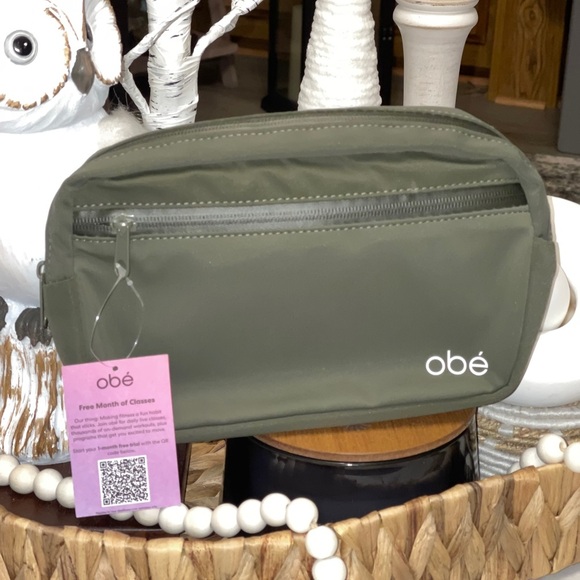 OBE’ Waist pack Bag - Picture 5 of 12